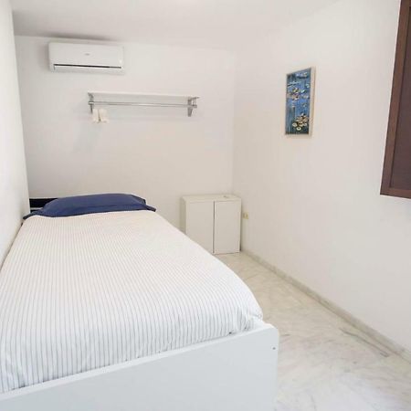 Rentalsevilla Espacioso Duplex En La Puerta Real Exterior foto